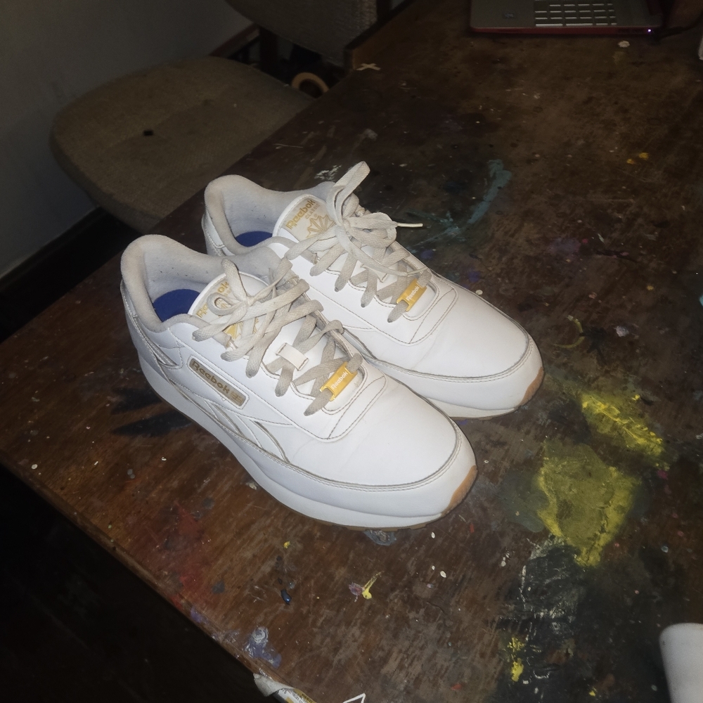 Reebok classics